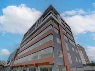 hotel tree suites next airport inn