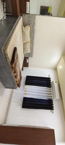 hotel pawar palace and restaurant