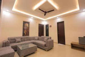 hotel mango tree vrindavan