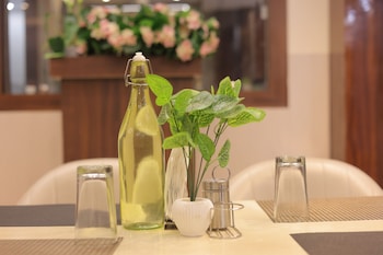 hotel mango tree vrindavan