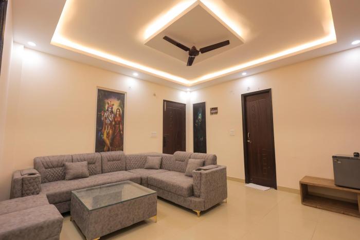 hotel mango tree vrindavan