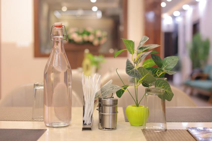 hotel mango tree vrindavan