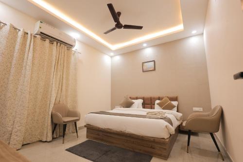 hotel mango tree vrindavan