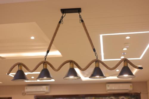hotel mango tree vrindavan