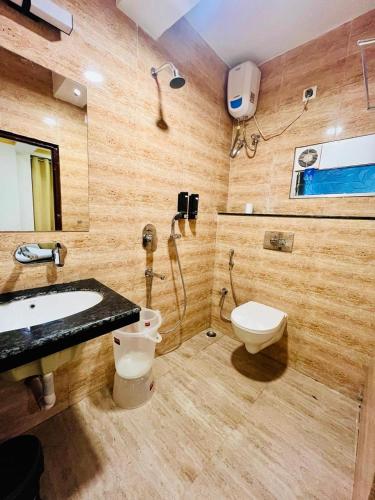 Sarai Inn,,3 star