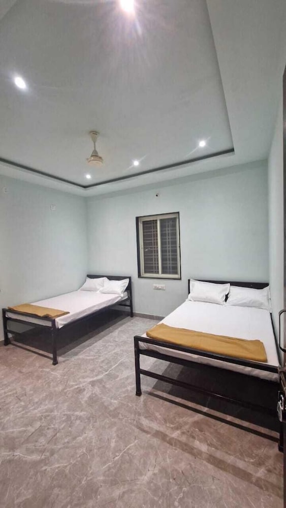 shri swami samarth home stay