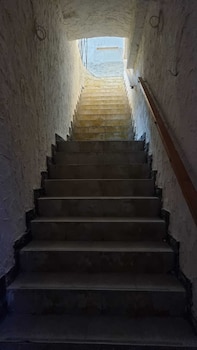 Apartments History 1870,,4 star