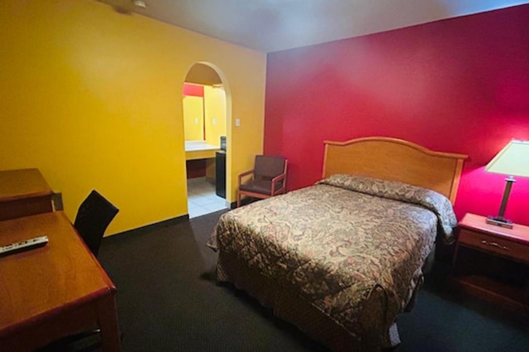 relax inn by oyo sulphur hwy 90