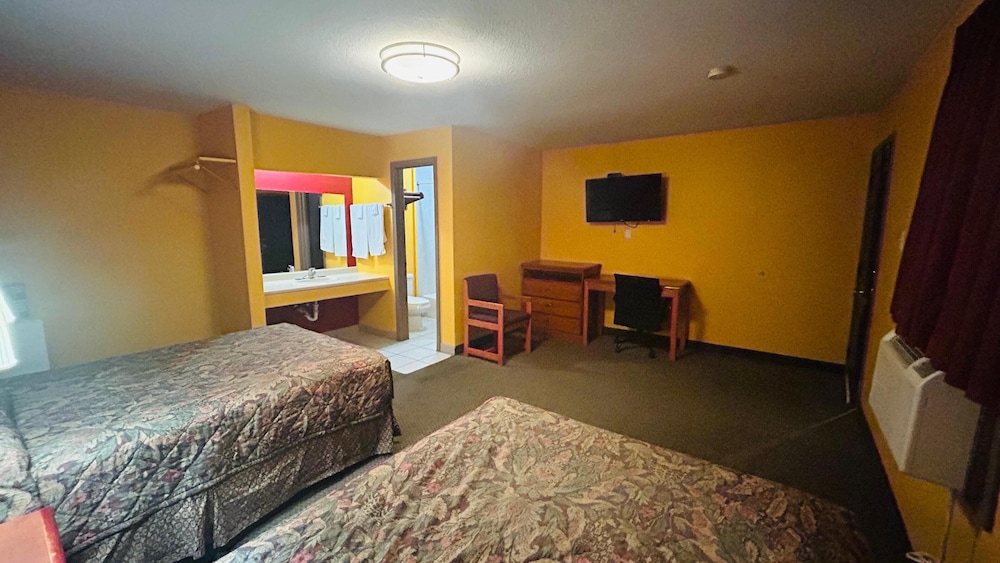 relax inn by oyo sulphur hwy 90