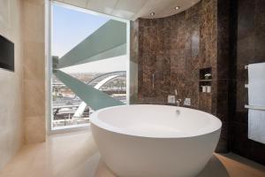 sofitel riyadh hotel and convention centre