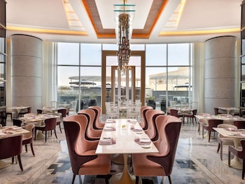 sofitel riyadh hotel and convention centre