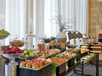 sofitel riyadh hotel and convention centre
