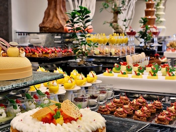 sofitel riyadh hotel and convention centre
