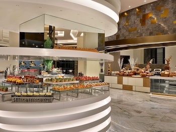 sofitel riyadh hotel and convention centre