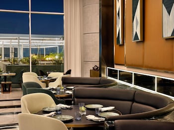 sofitel riyadh hotel and convention centre
