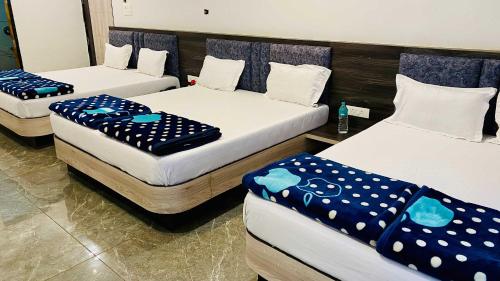 Hotel Jk Palace,,3 star