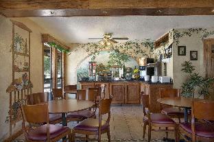 Travelodge By Wyndham Lemoore Near Naval Air Station,Lemoore>>Fresno,2 star