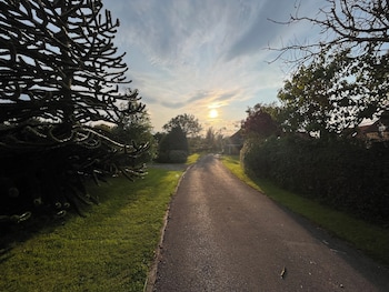 Dale View Cottages,,3 star