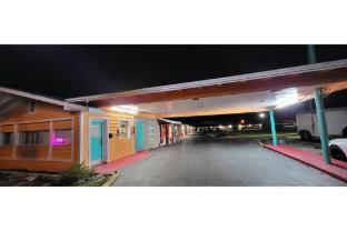 gulfway motel by oyo near airport i 37