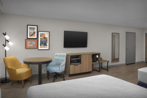 hampton inn lenoir city
