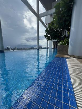 the lux deluxe by infinitum klcc 4 pax 1roomandhall