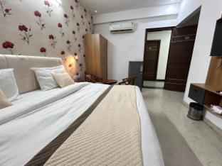 hotel akshay gurgaon