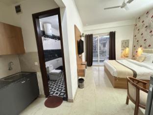 hotel akshay gurgaon