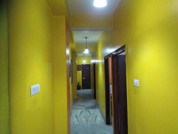 hotel chandrakala regency