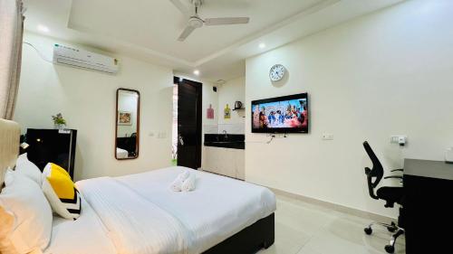 bluo penthouse cybercity bathtub terrace garden