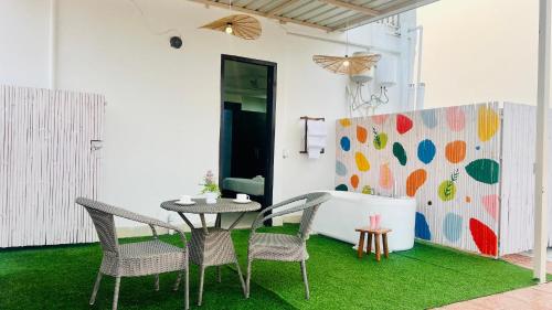 bluo penthouse cybercity bathtub terrace garden