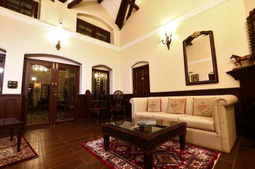 rock ooty heritage villa