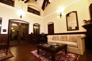 rock ooty heritage villa