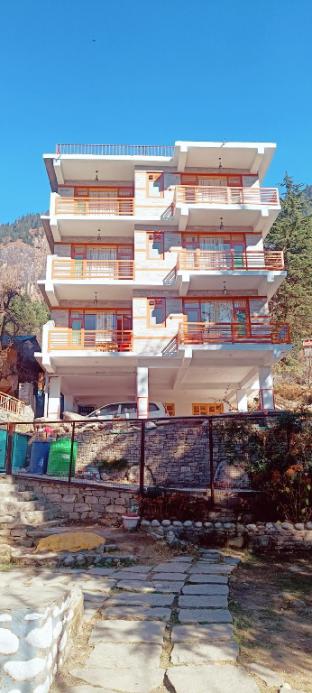 hotel nayra manali