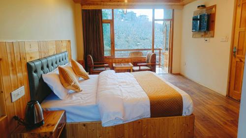 hotel nayra manali