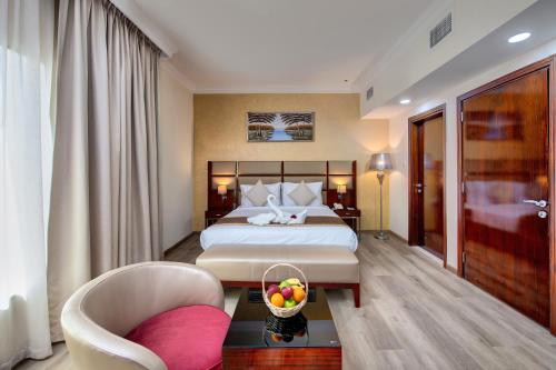 city stay hotel expo centre
