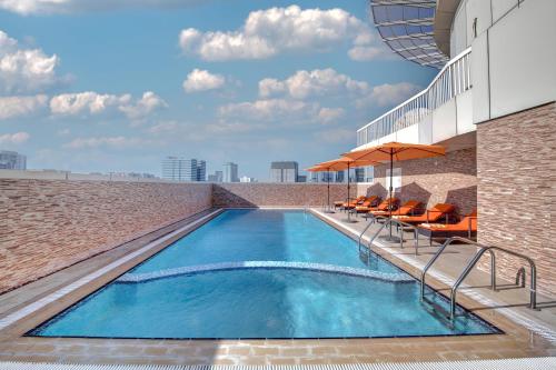 city stay hotel expo centre