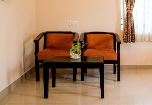 philomena hotel and apartment