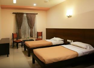 philomena hotel and apartment