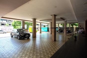 philomena hotel and apartment