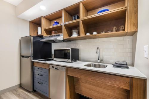 candlewood suites baltimore bwi airport ne