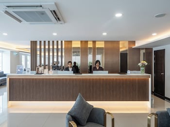 Samutprakarn Hotel,,3 star