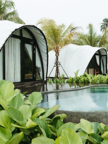 cocoon resort kuching