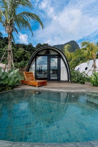 cocoon resort kuching