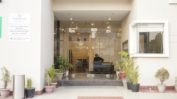 five elements hotel haridwar