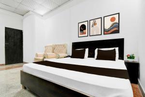 super collection o vrindavan yojna lucknow formerly khushboo palace