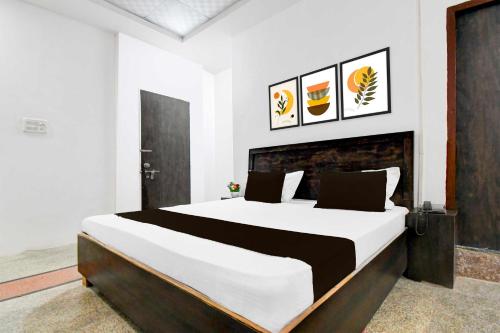 super collection o vrindavan yojna lucknow formerly khushboo palace