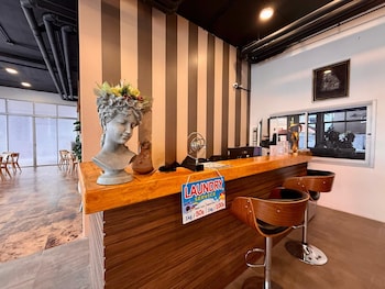 Diva Boutique,,3 star