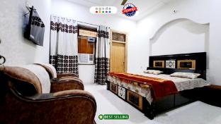 Lord Krishna Home Stay Mathura,,3 star