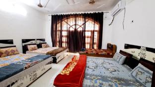 lord krishna home stay mathura