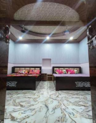 Balaji Sadan Vrindavan,,3 star